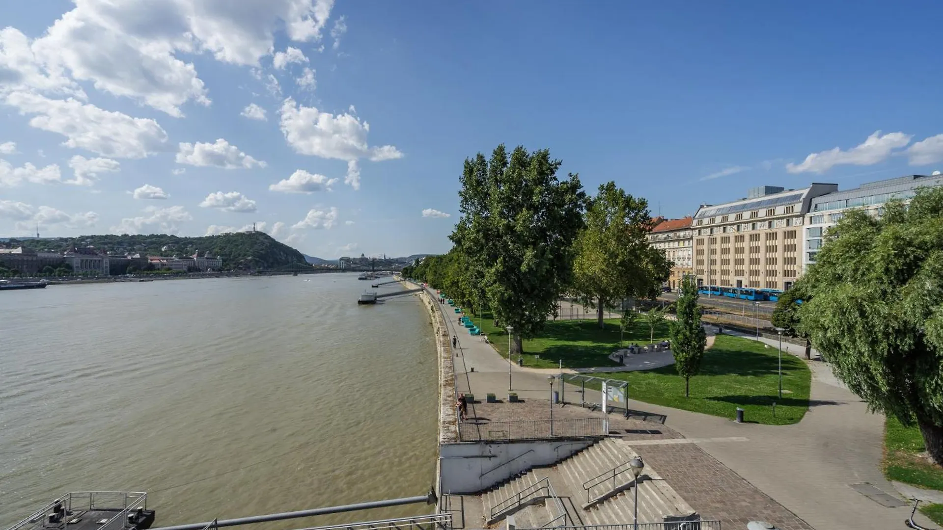 Happy River Apartment 2 Budapest